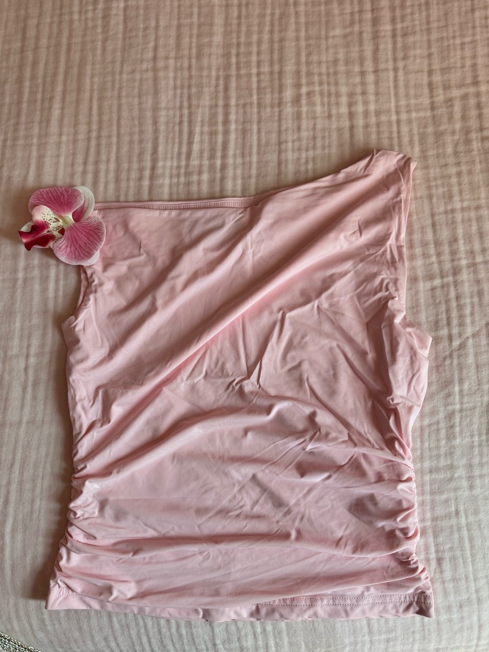 White Fox Pink Off The Shoulder Flower Top